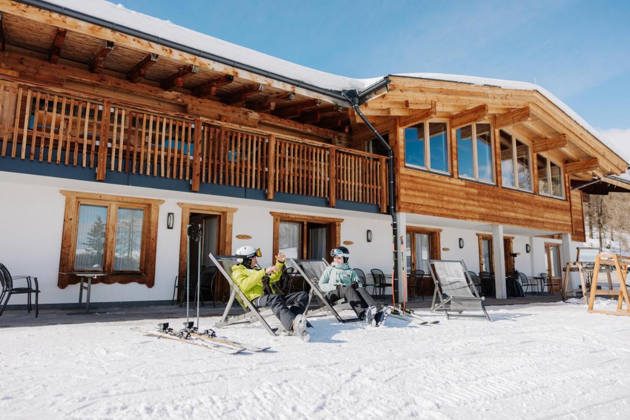 Thurntaler Rast Außervillgraten Buitenkant foto